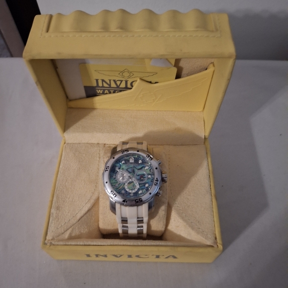 Invicta Men's Pro Diver SCUBA Master Of The Ocean White with Abalone Face - Picture 2 of 8